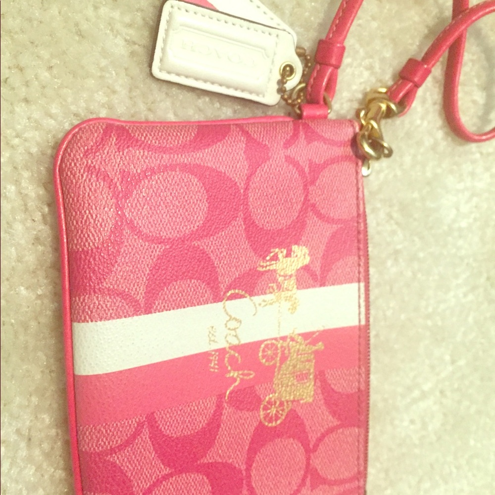 Coach leather wristlet